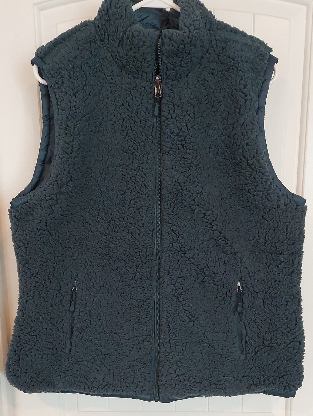 32 Degrees Womens L Quilted Puffer Vest Reversible Sherpa